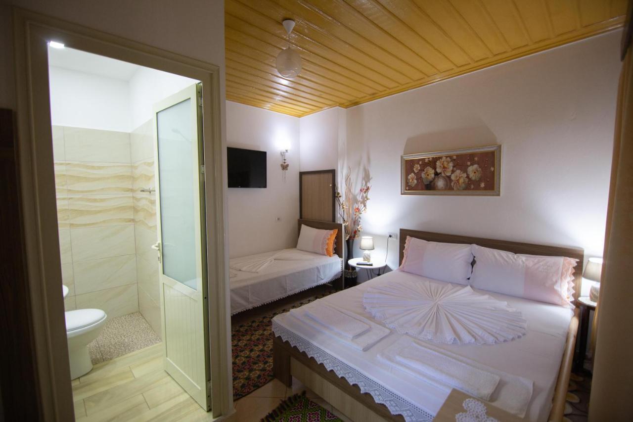 The Mosaic House - Shtepia Me Mozaik Hotel Përmet Kültér fotó