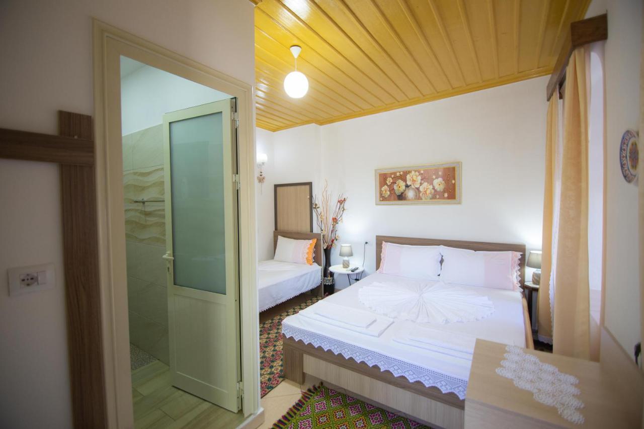 The Mosaic House - Shtepia Me Mozaik Hotel Përmet Kültér fotó